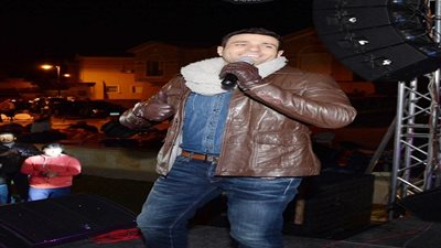 محمد نور يشعل حفل قرية 