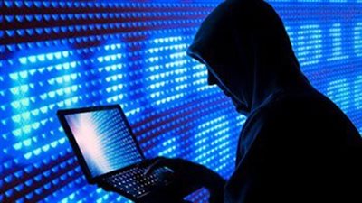 هاكرز يخترقون محطات راديو أمريكية ويبثون أغانى معادية لترامب