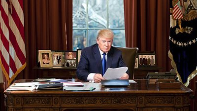 البيت الأبيض: سنقاتل ضد الحكم الصادر بوقف قرار حظر الهجرة