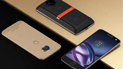 موتورولا تبدأ بإرسال تحديث الأندوريد 7.0 لهواتف Moto Z