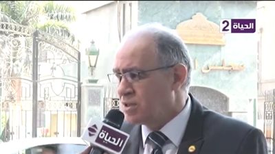 برلماني: لدينا نقص كبير في أسرة الرعاية المركزة والحضانات 