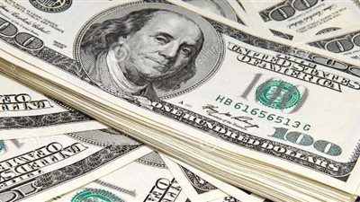 الدولار يواصل استقراره في البنوك خلال منتصف تعاملات اليوم