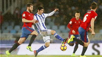 ريال سوسييداد يعبر عقبة أوساسونا في مباراة مثيرة بالدوري الإسباني