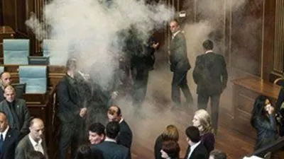 مجهول يصيب 23 شخصا فى حفلة بألمانيا بعد إطلاق الغاز المسيل للدموع