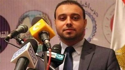 ميناء القاهرة الجوي: الحقائب تمر على 5 مراحل تفتيشية