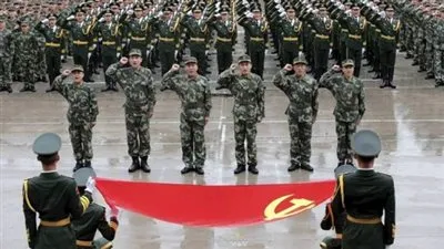 الجيش الصيني يستعرض مهاراته بـ