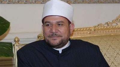 إحالة أمين مخزن السجاد بأوقاف القاهرة إلى التحقيق 