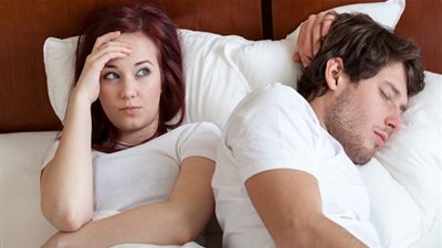 10 أشياء تشير إلى برودة مشاعرك تجاه الشريك