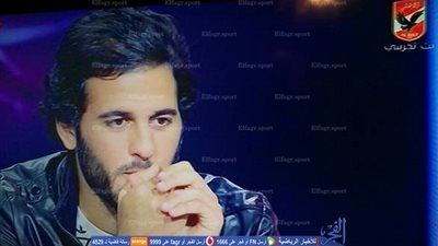 مروان محسن يبكي على الهواء ويكشف عن أصعب لحظة عاشها خلال أمم إفريقيا (فيديو)