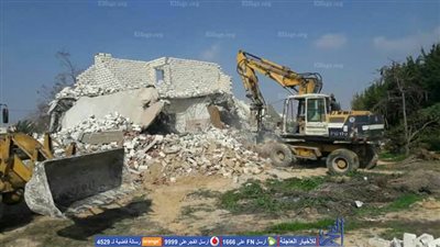 إزالة تعديات على الأراضي الزراعية بـ