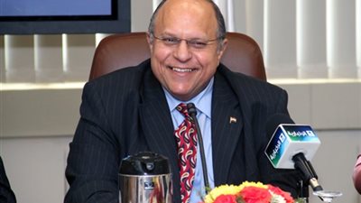  الليلة.. وزير التنمية الإدارية الأسبق ضيف أسامة كمال في 