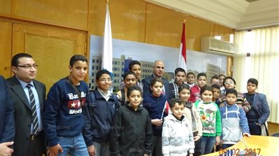 القمري يستقبل طلاب جامعة الطفل بكفر الشيخ ويستعرض الإمكانيات (صور)