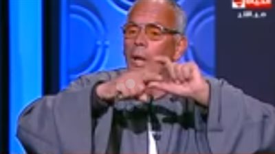 عبد الرحمن إبراهيم: 