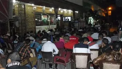 مدير كافيه بالجيزة: الحي يفضل الملاهي الليلية عنا في إعطاء التراخيص