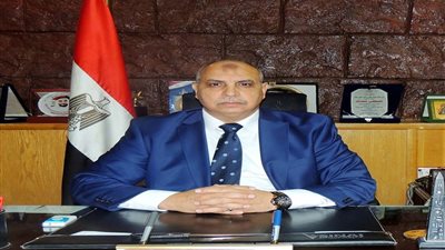 مباحث أداب السويس تحرر محاضرا ضد 16 كافتريا ومطعما بدون تراخيص 