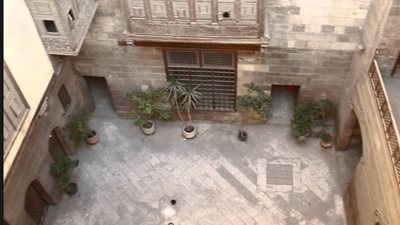 مقبرة الفدائيين بالقاهرة منزل الخادمة التي صارت أميرة 