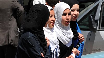 إغماء جماعي لطالبات جزائريات فور دخولهن المدرسة