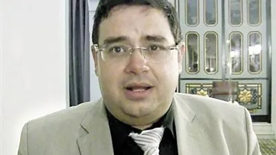 محلل مالي: نحتاج استراتيجية اقتصادية كاملة لاستمرار انخفاض سعر الدولار