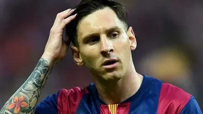 مذيعة المحور: فين وزارة السياحة من زيارة ميسي؟ (فيديو)