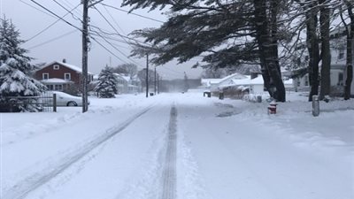 رياح عاتية وثلوج ثقيلة تضرب شمال شرق أمريكا