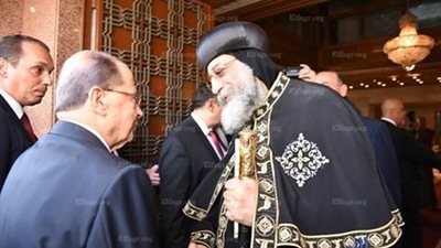 البابا تواضروس يستقبل الرئيس اللبناني بالكاتدرائية (صور)