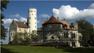 تعرف على البلدان التي لا تمتلك جيوش على الإطلاق