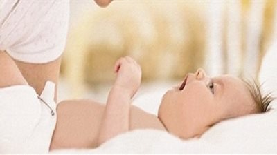 في واقعة غريبة .. أم تغتصب رضيعها ذو الثلاثة أشهر !