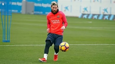 ميسي يعرض دفع تعويض عن عدم زيارته لمصر