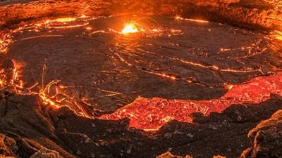 ديلى ميل: كارثة بيئية تحت الأرض.. بحيرة من الفحم بأمريكا (فيديو)