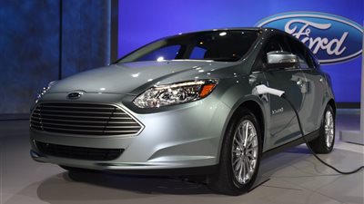 فورد تزود موديل فوكاس الكهربائي ببطارية أكبر لقطع مسافات أطول 