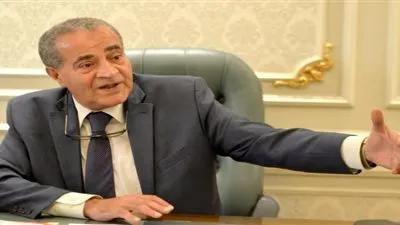 وزير التموين الجديد يزور الشرقية.. ويعد الأهالي: 