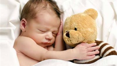 دراسة: نوم الأطفال خلال النهار يساعد على تعلم المهارات اللغوية