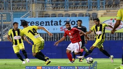 محمد الحفني حكما للقاء الأهلي والمقاولون العرب