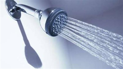 يحث يكشف عن خطأ أثناء الاستحمام يُصيب بجلطة مفاجئة