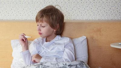 10 خطوات هامة للمعاملةمه الطفل المريض