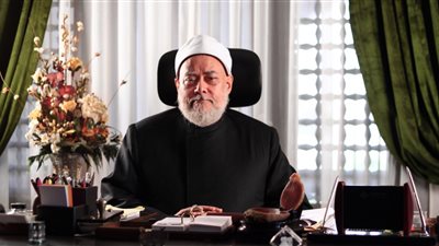 على جمعة: المشاريع الصحية والتعليمية أولى من بناء المساجد (فيديو)