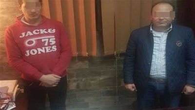  إحالة صاحب ومدير كافيه 