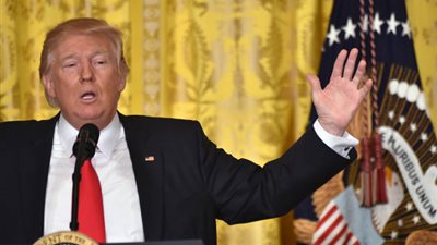 حقوقيون أمريكان: ترامب قدوة سيئة لرؤساء العالم فى حربه ضد الإعلام