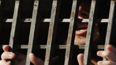 حبس عاطل 3 سنوات بتهمة الإتجار في المخدرات بالوراق