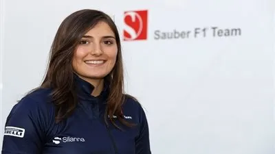 تاتيانا كالديرون تحلم بكسر هيمنة الرجال على فورمولا 1