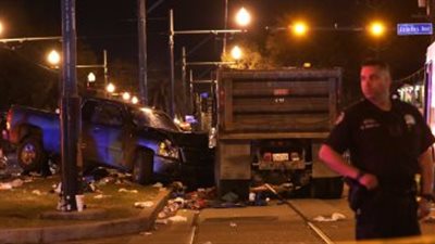 11 مصاب بينهم 3 فى حالة حرجة بحادث دهس فى أمريكا 