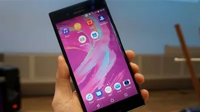 أول هاتفٍ ذكي بشاشة عرض 4K HDR 