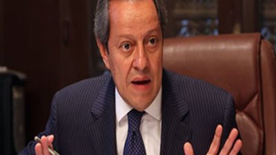 فخري عبد النور: العجز المتراكم في الموازنة العامة ترتب عليه زيادة في الدين العام