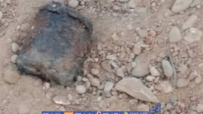 العثور على أجسام غريبة في الطريق الإقليمي بالمنوفية (صور)