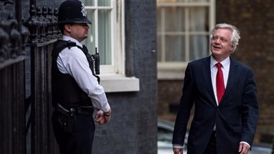 لندن تعد باحترام حقوق الأوروبيين بعد 