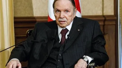 دبلوماسي جزائري يكشف تفاصيل الحالة الصحية لـ