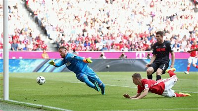 التشكيل الرسمي لموقعة بايرن ميونيخ وكولن