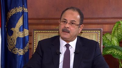 وزير الداخلية يكافئ 535 من رجال الشرطة لجهودهم في تحقيق رسالة الأمن 