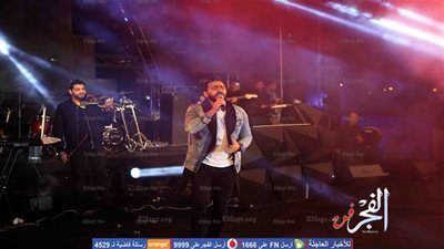 50 صورة من كواليس حفل تامر حسنى بـ