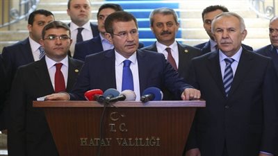 تركيا: من المبكر الآن الحديث عن تسليم قائد المقاتلة السورية